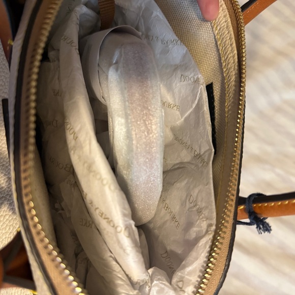 Dooney & Bourke Tan and Cream Satchel - Picture 5 of 7